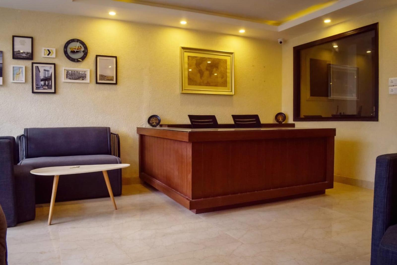 The Bunkk Inn Hotel & Restaurant Mussoorie Exterior foto